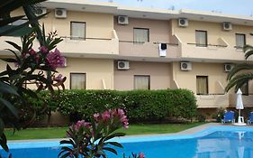 Argo Apartments